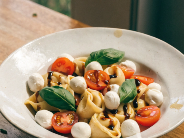 Easy Summer Tortellini Salad with Balsamic Glaze